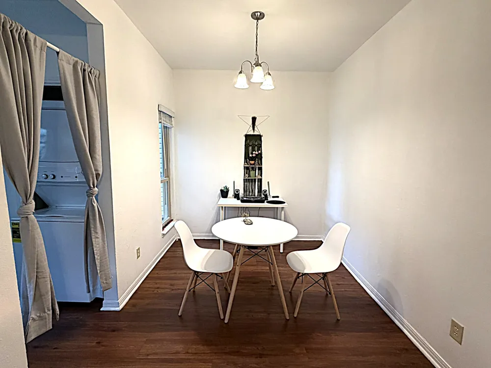 310 Pat Garrison Street #3B San Marcos, TX 78666