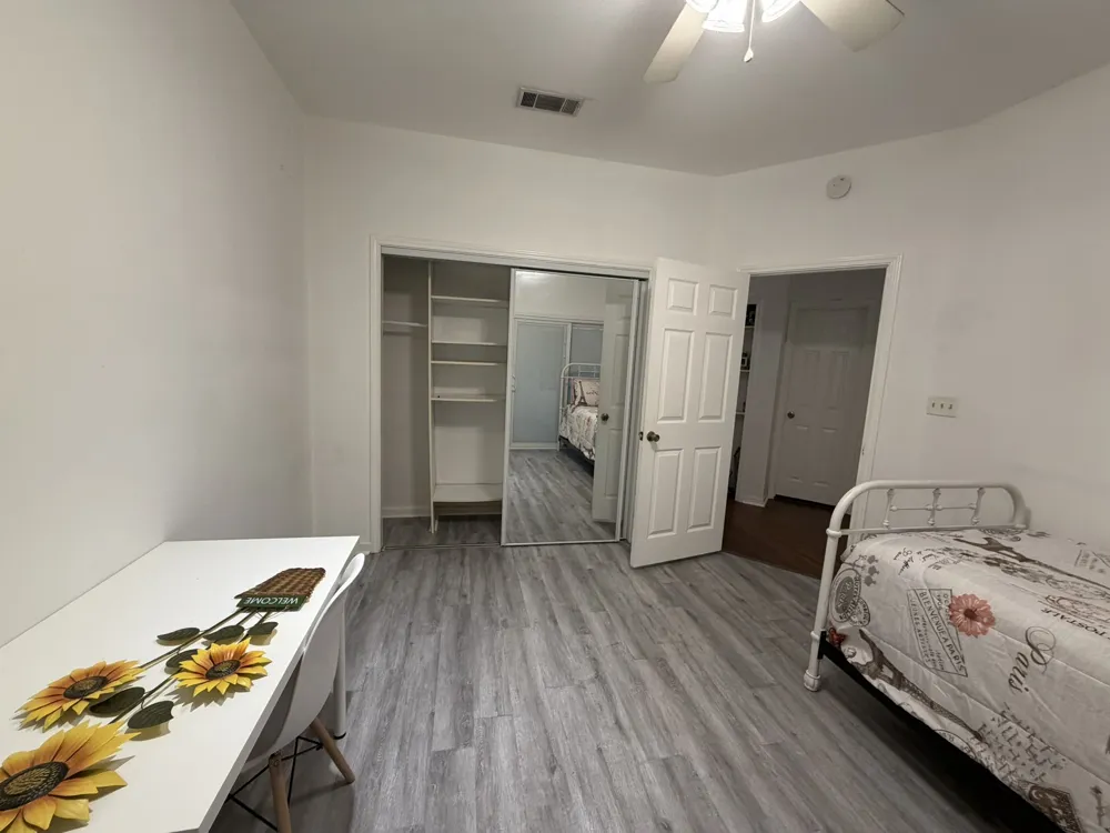 310 Pat Garrison Street #3B San Marcos, TX 78666