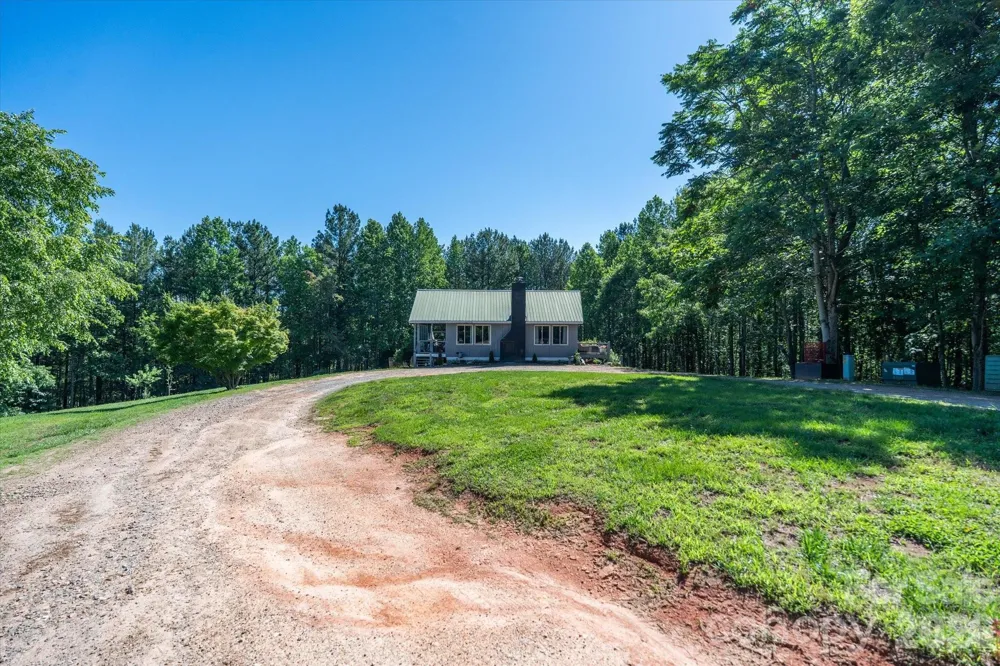 1194 Palmer Road Mill Spring, NC 28756