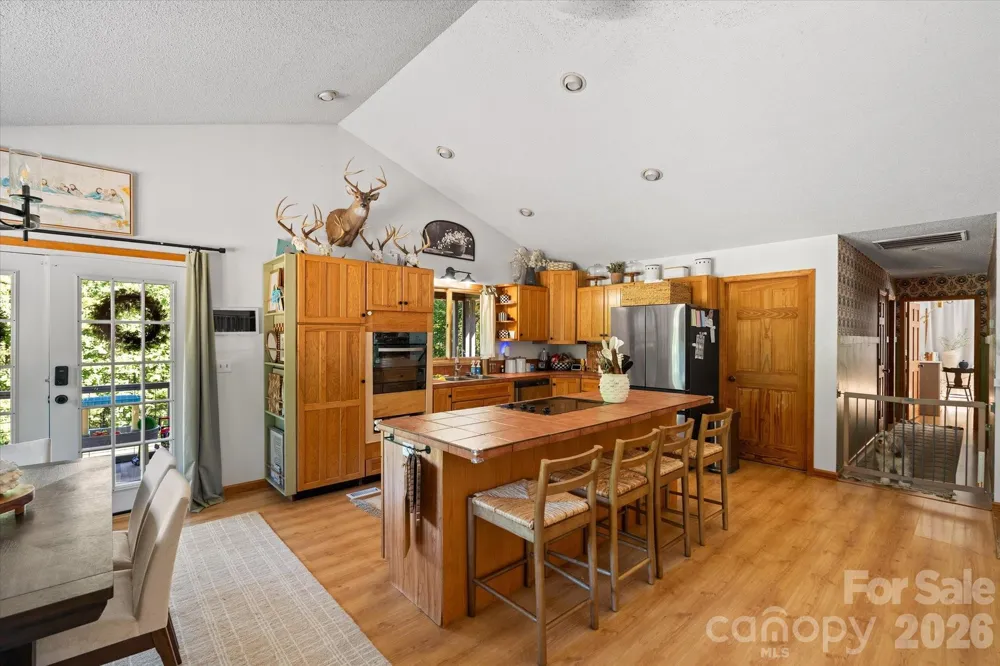 1194 Palmer Road Mill Spring, NC 28756