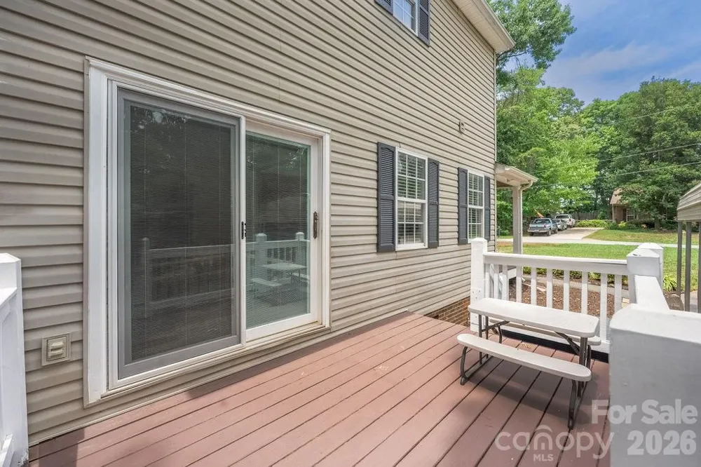 7734 Red Robin Trail Denver, NC 28037