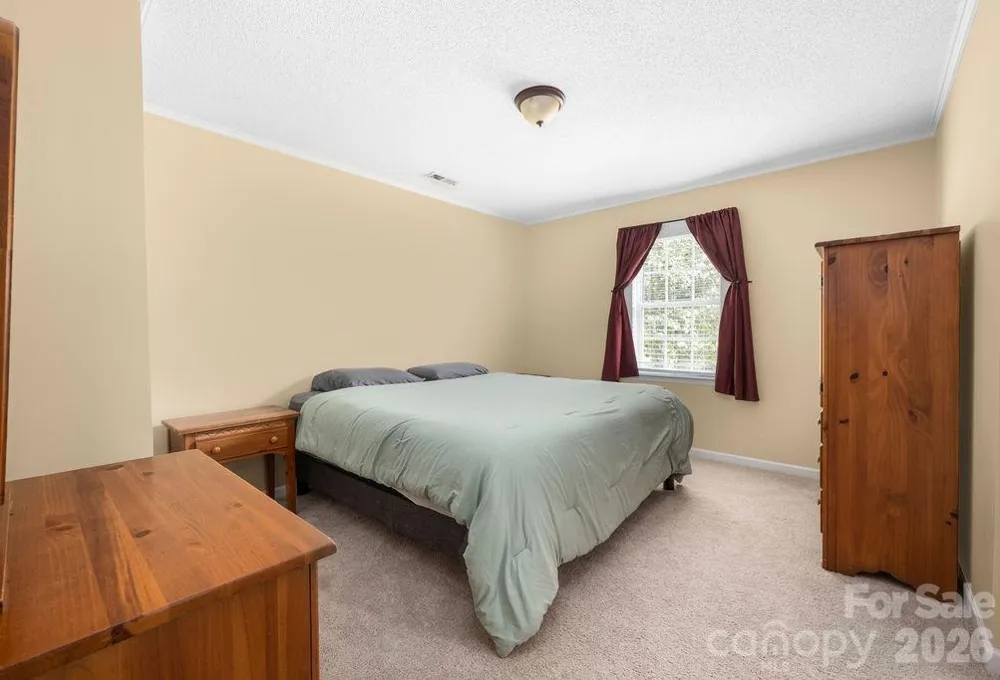 7734 Red Robin Trail Denver, NC 28037