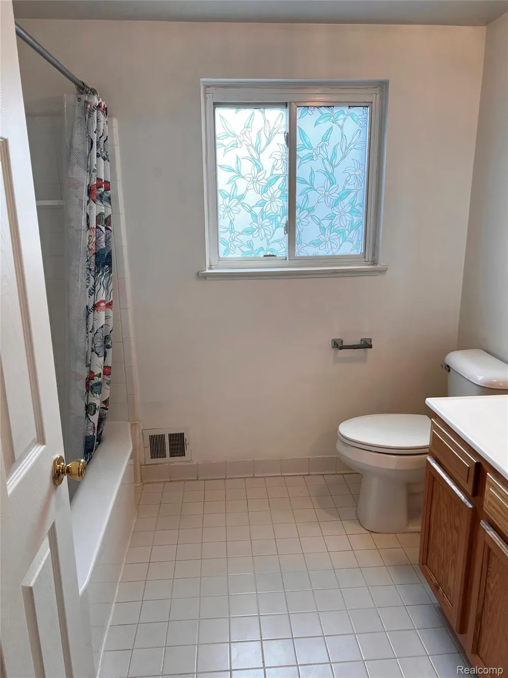 25709 Salem #74 Roseville City, MI 48088