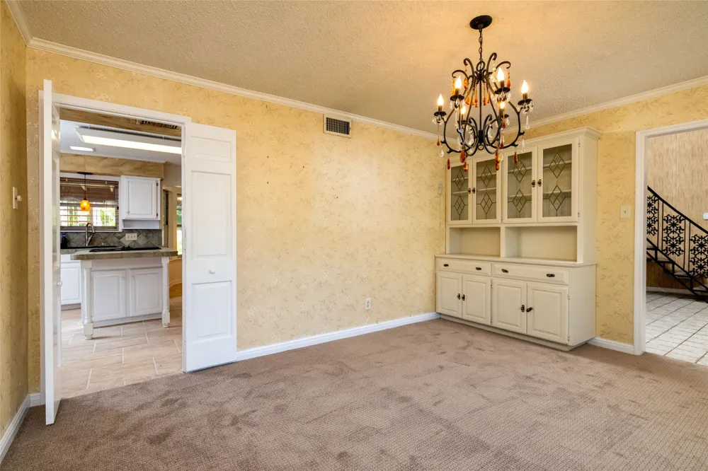 3809 Diamond Loch W North Richland Hills, TX 76180