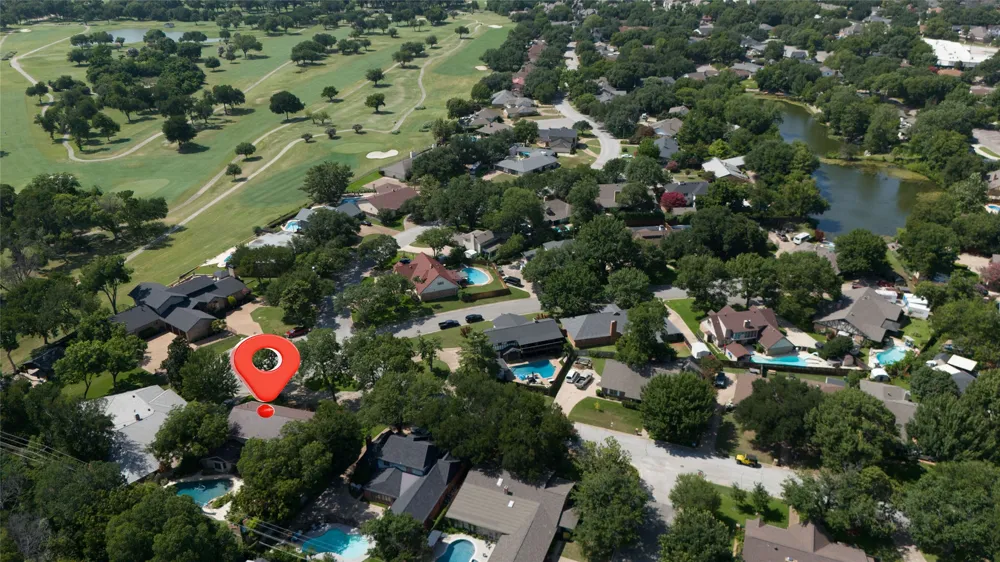 3809 Diamond Loch W North Richland Hills, TX 76180
