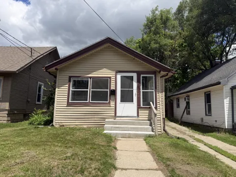 385 Central Avenue