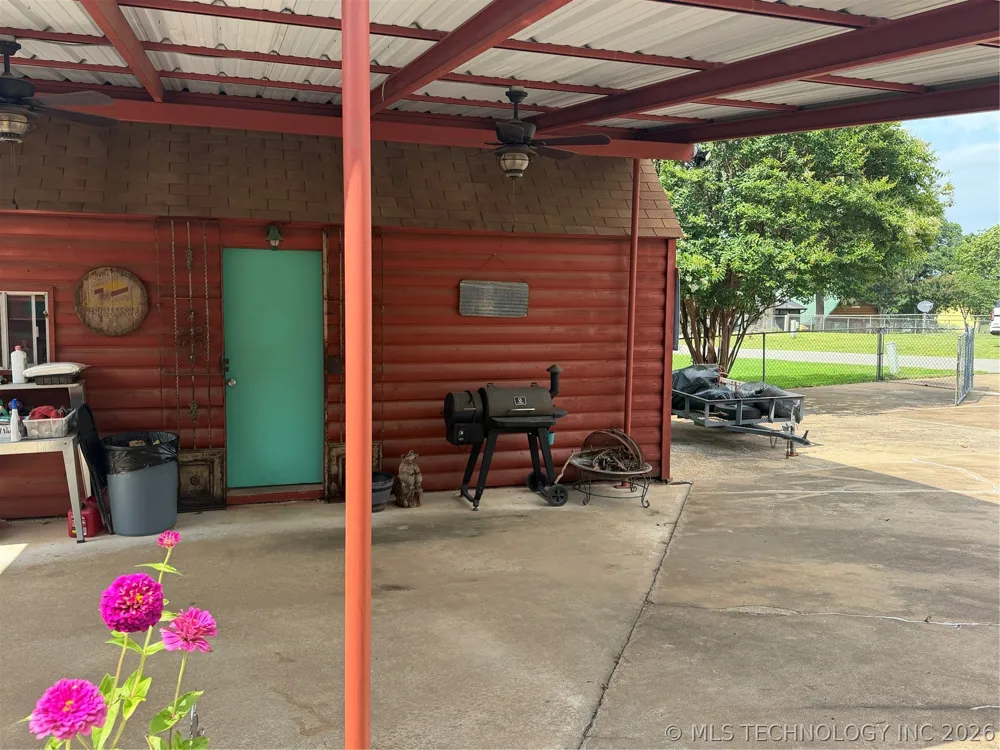 504 Elm Eufaula, OK 74432