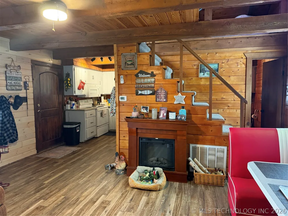 504 Elm Eufaula, OK 74432