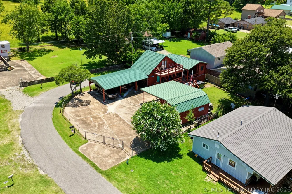 504 Elm Eufaula, OK 74432