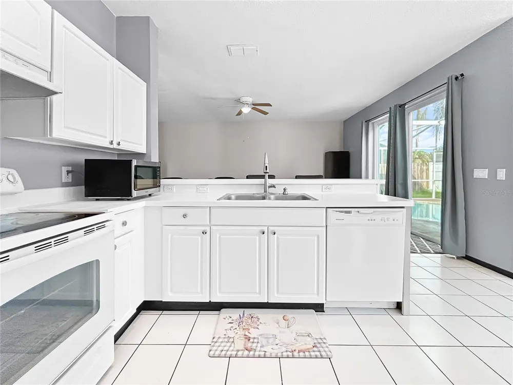1606 WOOD VIOLET DRIVE Orlando, FL 32824