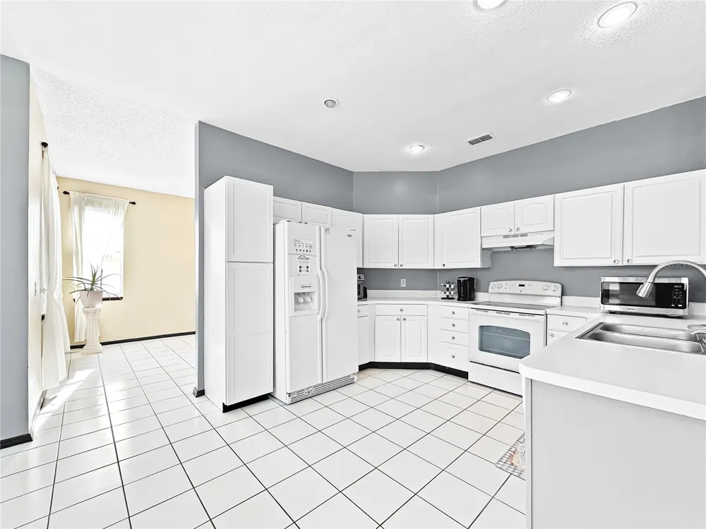 1606 WOOD VIOLET DRIVE Orlando, FL 32824