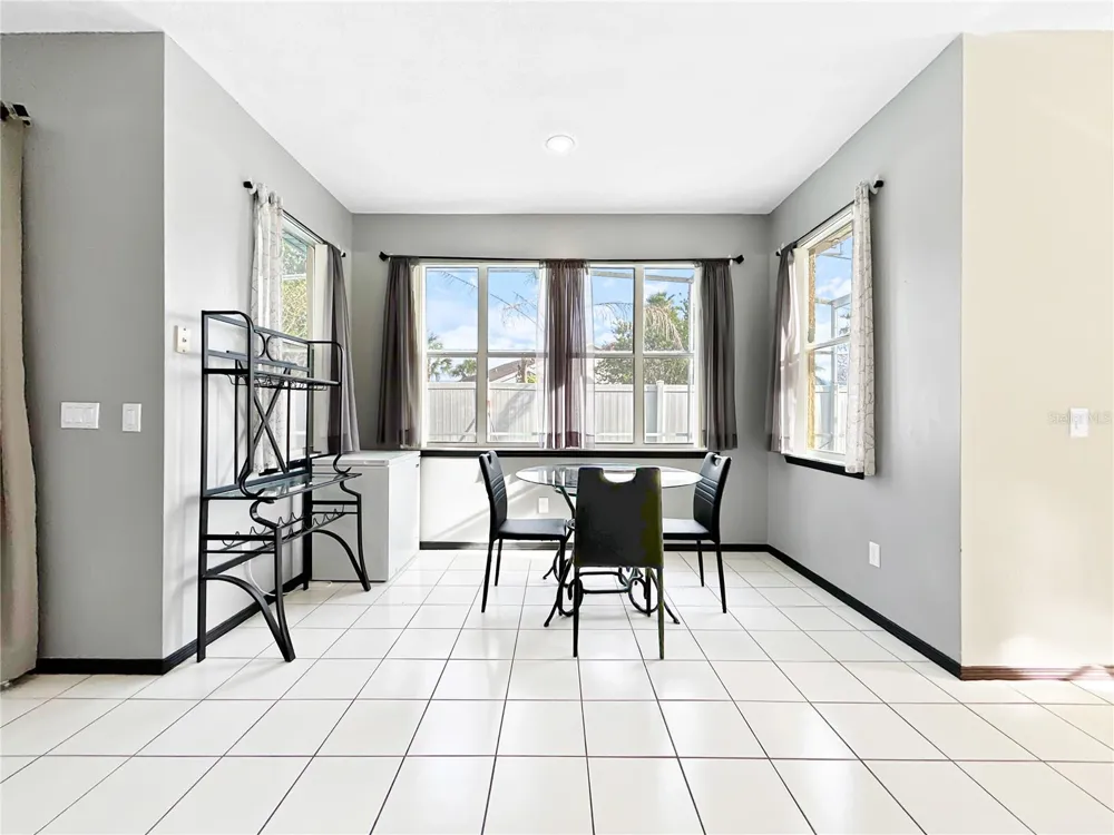 1606 WOOD VIOLET DRIVE Orlando, FL 32824