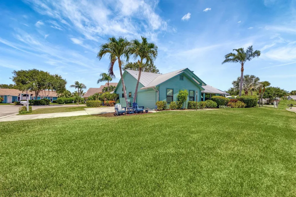 10705 SE Seabreeze Court Hobe Sound, FL 33455