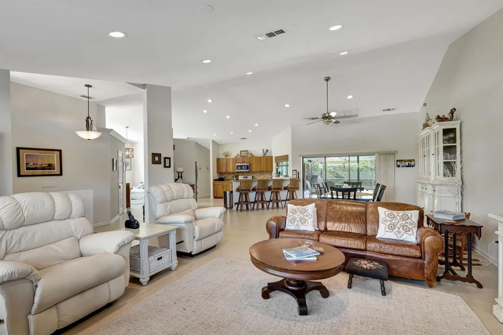 10705 SE Seabreeze Court Hobe Sound, FL 33455