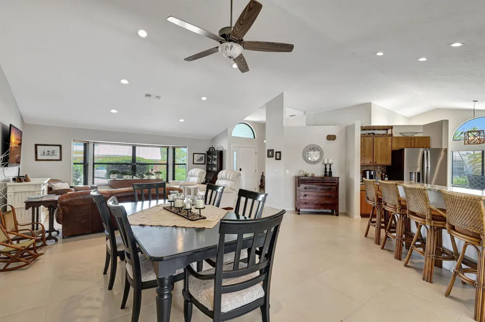 10705 SE Seabreeze Court Hobe Sound, FL 33455
