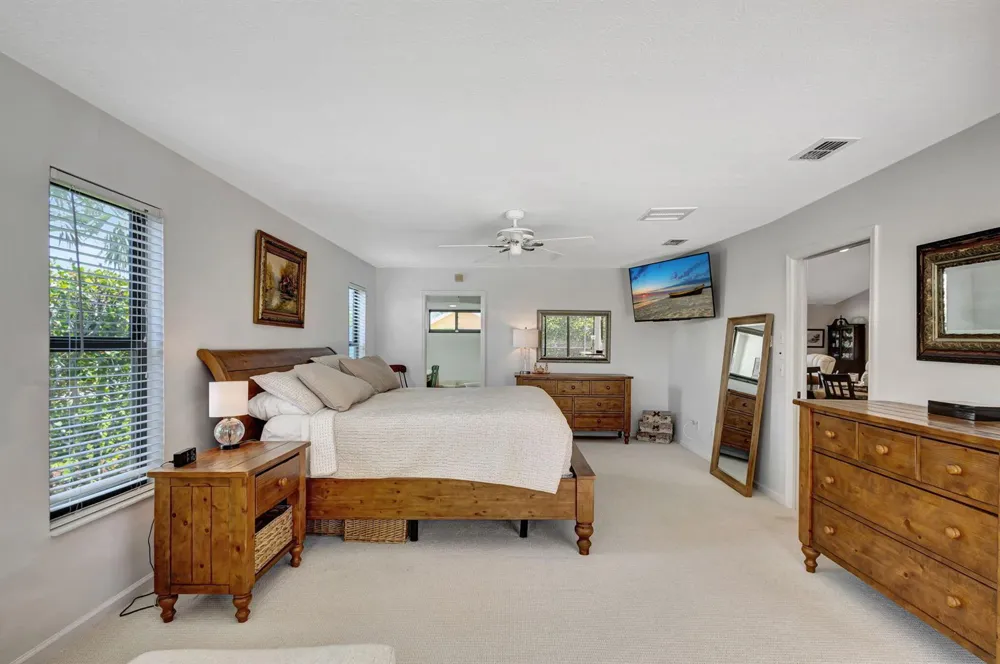 10705 SE Seabreeze Court Hobe Sound, FL 33455