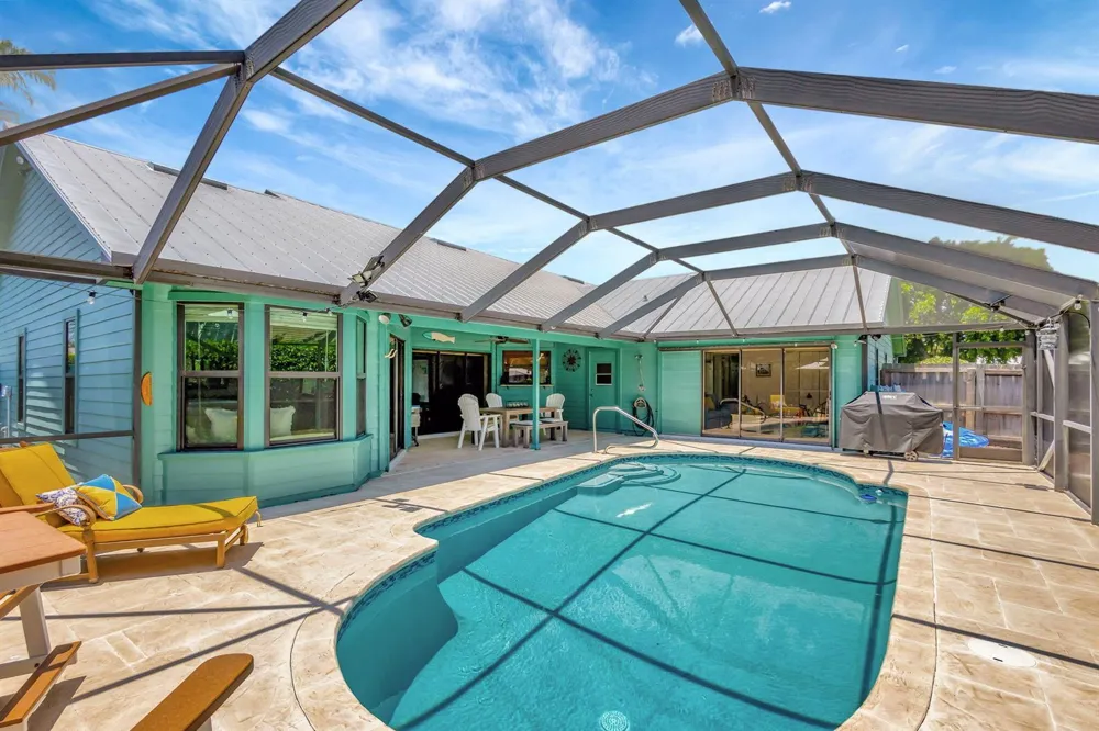 10705 SE Seabreeze Court Hobe Sound, FL 33455