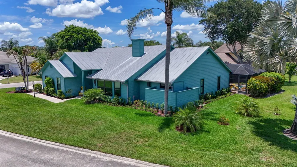 10705 SE Seabreeze Court Hobe Sound, FL 33455