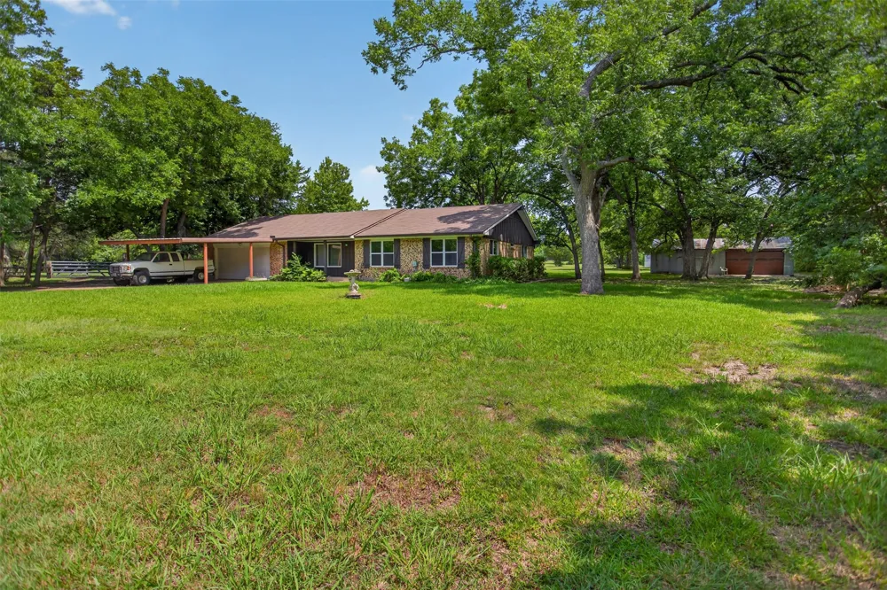 1007 Johnson Lane Ovilla, TX 76065