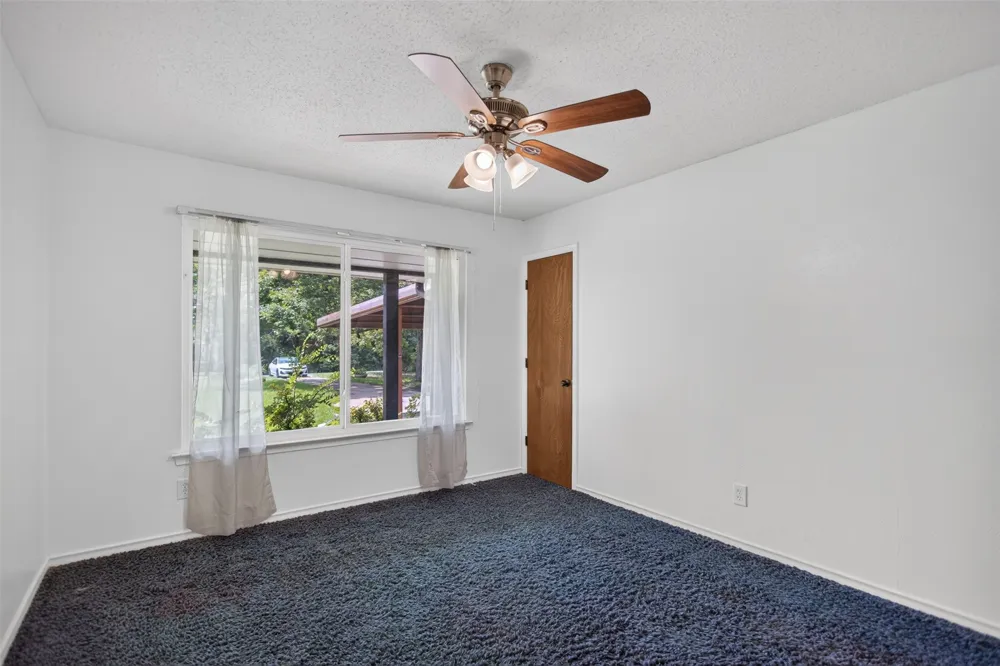 1007 Johnson Lane Ovilla, TX 76065