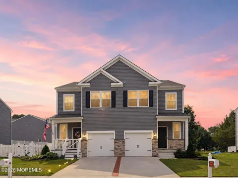 1214 Peterson Way