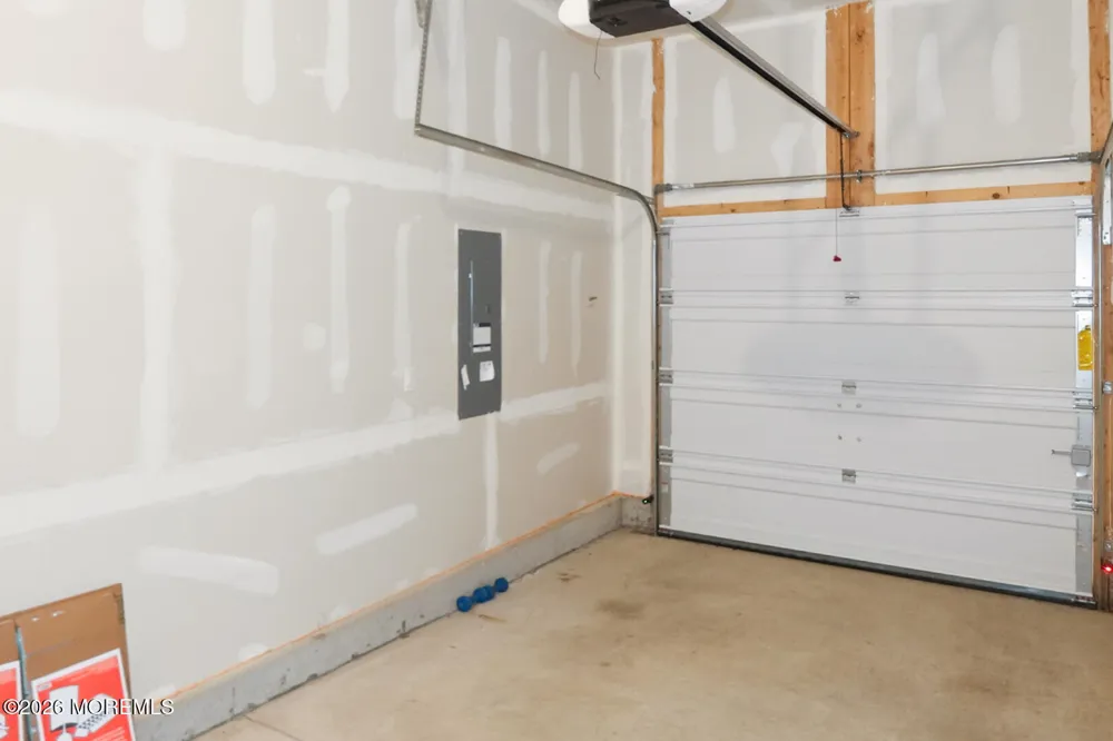 1214 Peterson Way Abescon, NJ 08201
