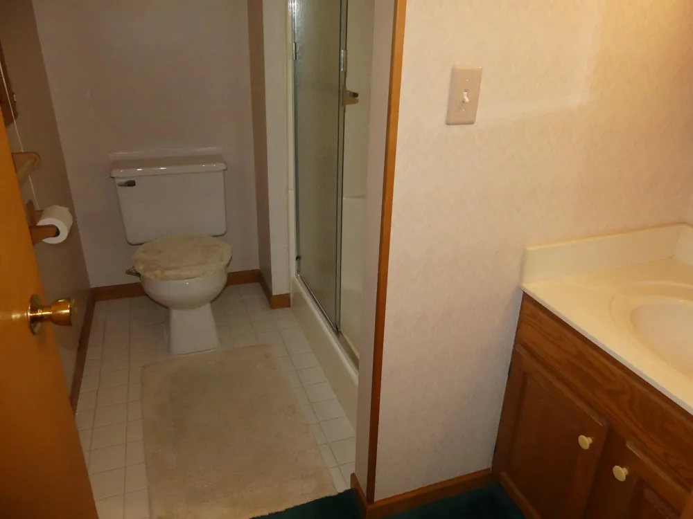 2157 Deerwood Drive Muskegon Charter Township, MI 49457