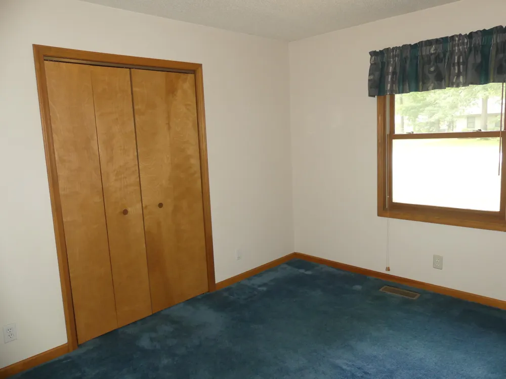 2157 Deerwood Drive Muskegon Charter Township, MI 49457