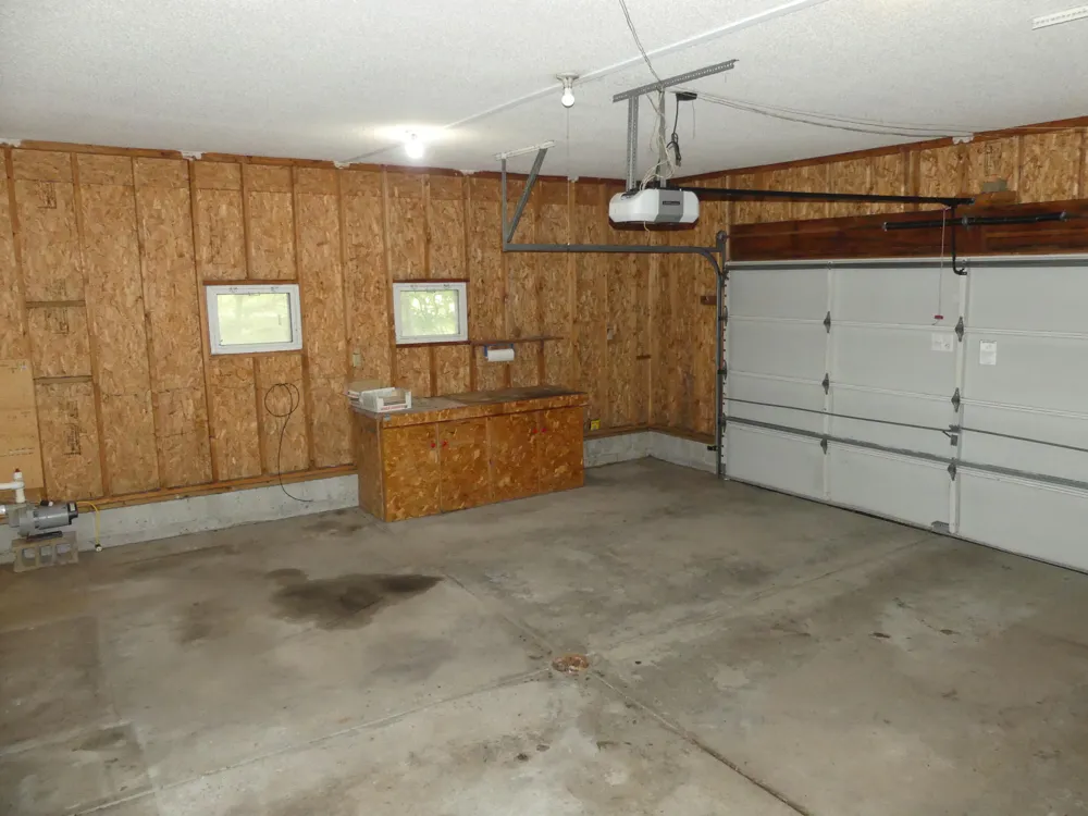 2157 Deerwood Drive Muskegon Charter Township, MI 49457