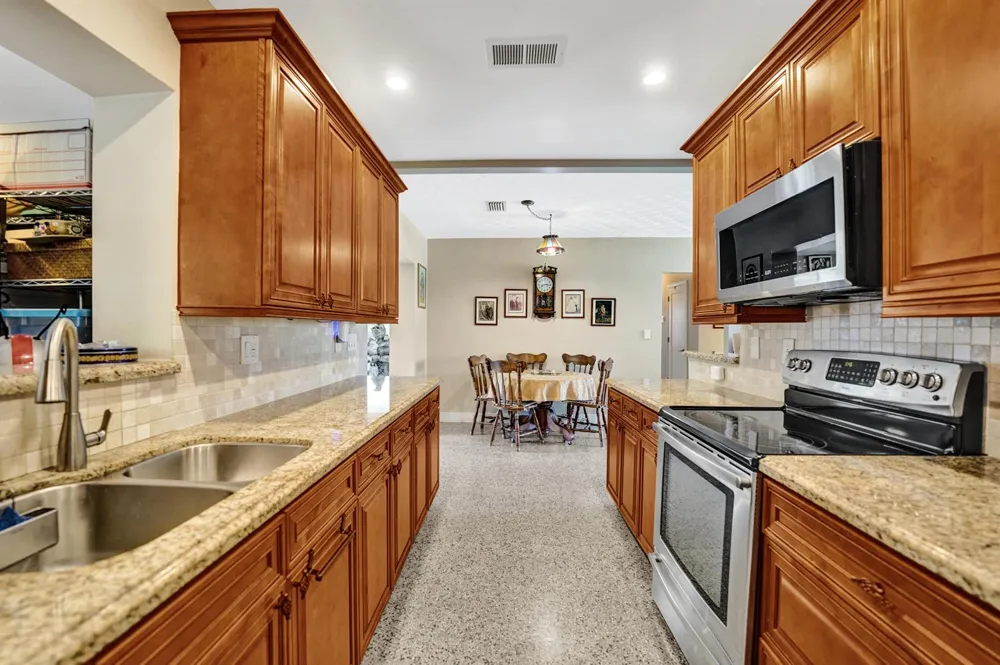 501 NE 28th Street Wilton Manors, FL 33334