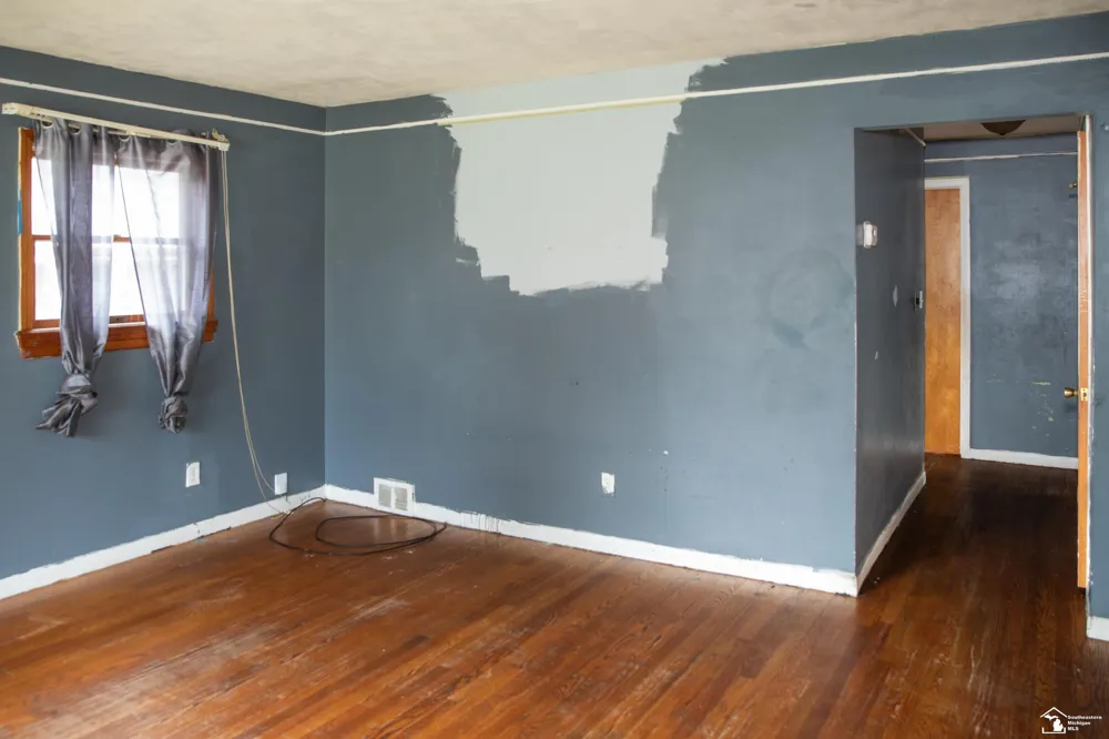735 Detroit Avenue Lincoln Park City, MI 48146