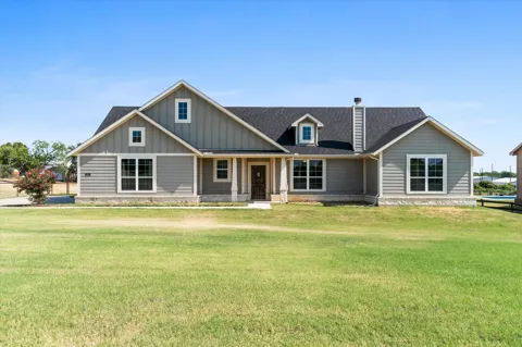 1011 Northern Oaks Court
