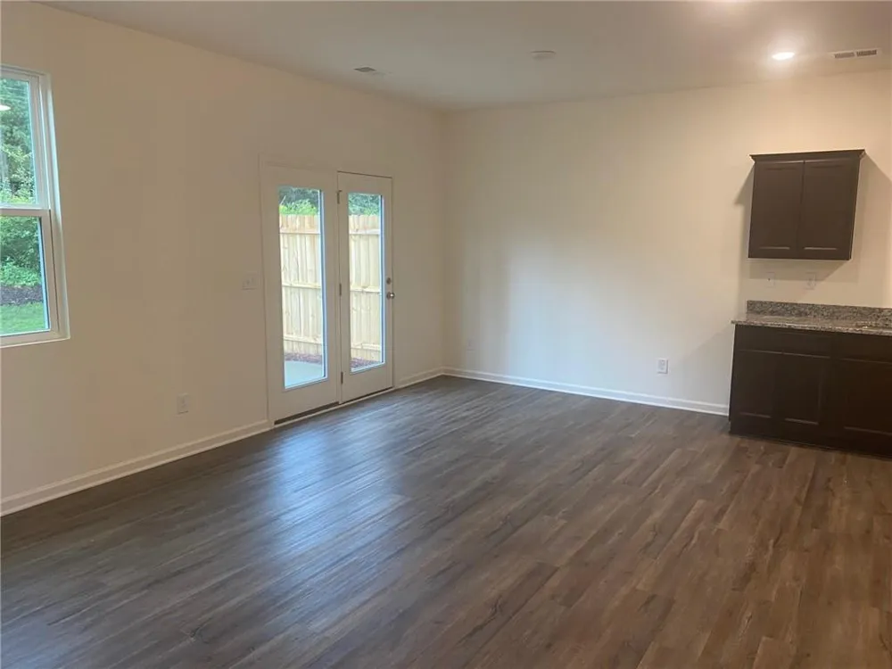 1117 Union Pacific Way Cartersville, GA 30120