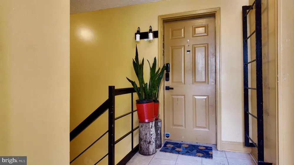 912 BARNABY STREET SE #302 Washington, DC 20032