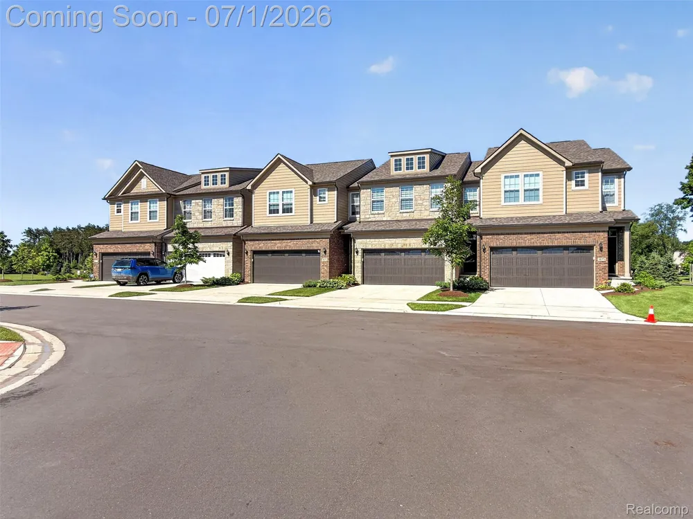 1673 Addison Circle Commerce Charter Township, MI 48390