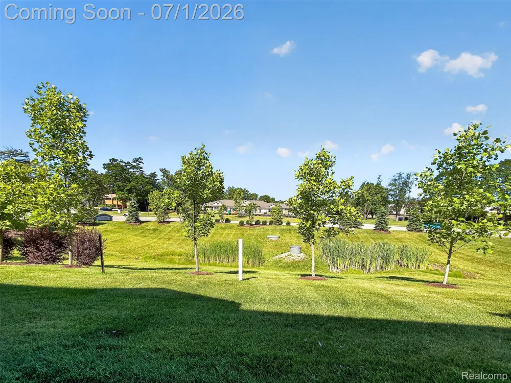 1673 Addison Circle Commerce Charter Township, MI 48390