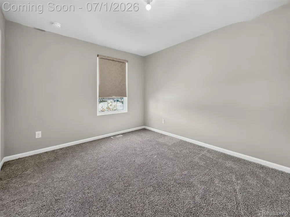 1673 Addison Circle Commerce Charter Township, MI 48390