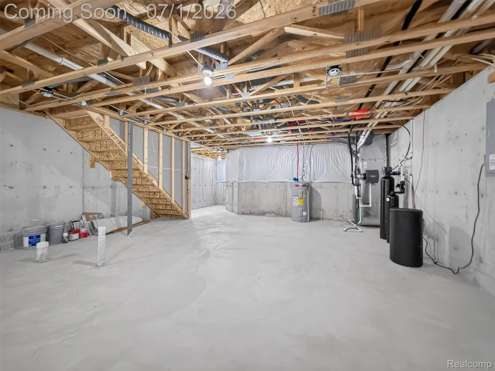 1673 Addison Circle Commerce Charter Township, MI 48390