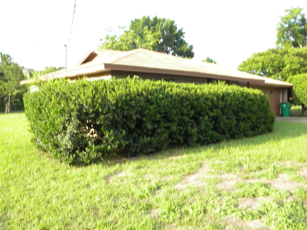 1450 W Ash Street Stephenville, TX 76401