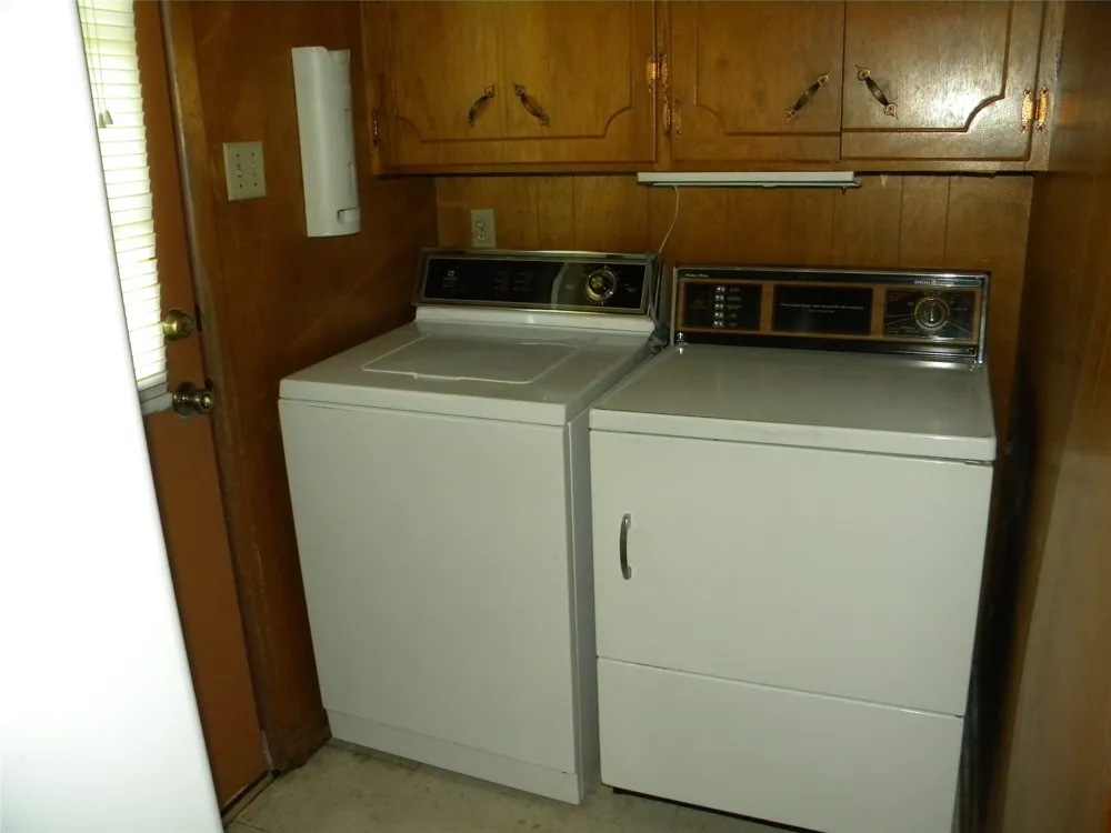 1450 W Ash Street Stephenville, TX 76401