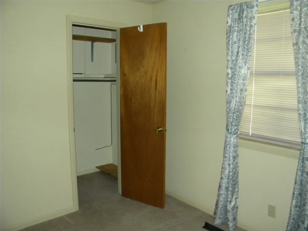 1450 W Ash Street Stephenville, TX 76401