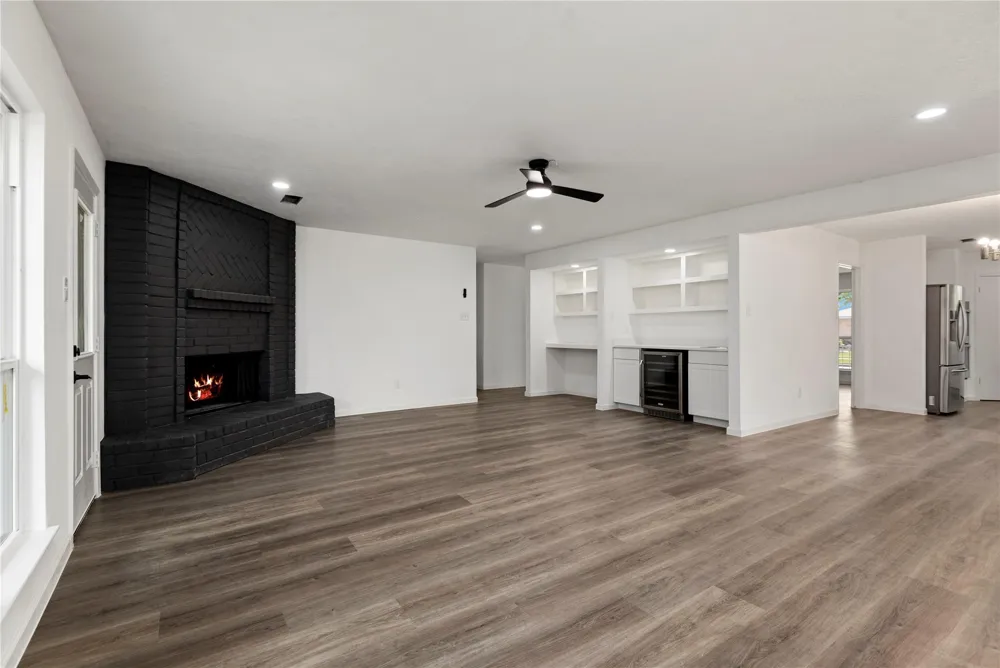 3230 Hombly Road Houston, TX 77066
