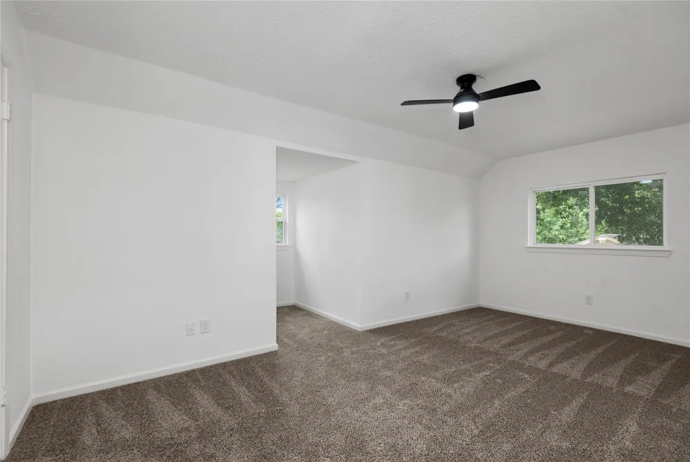 3230 Hombly Road Houston, TX 77066