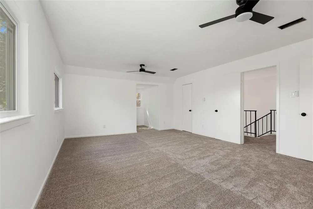 3230 Hombly Road Houston, TX 77066