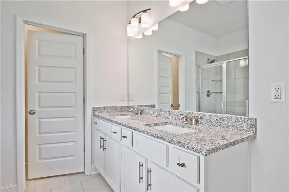 5956 Spring Way Stonecrest, GA 30038