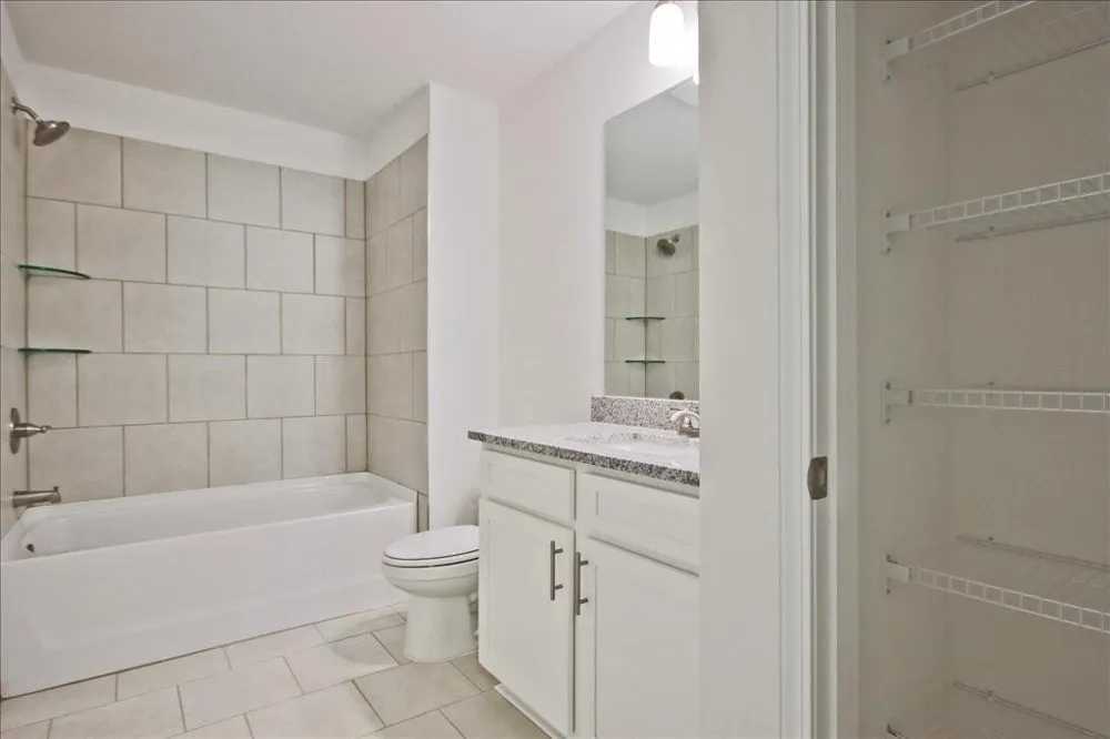 5956 Spring Way Stonecrest, GA 30038
