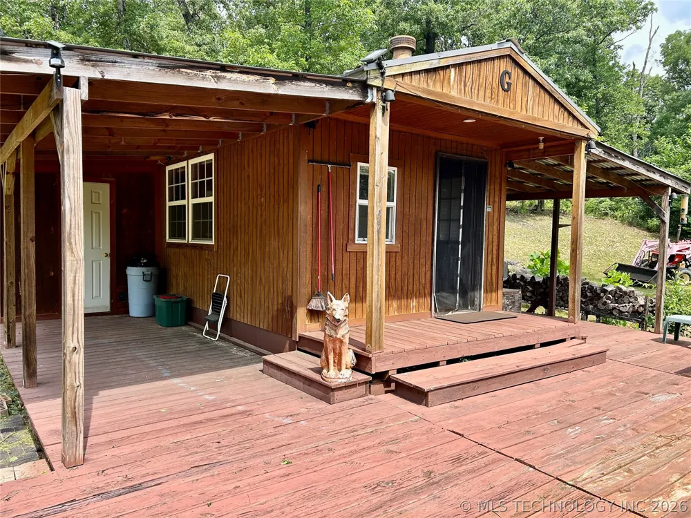 463501 E 820 ROAD Stilwell, OK 74960