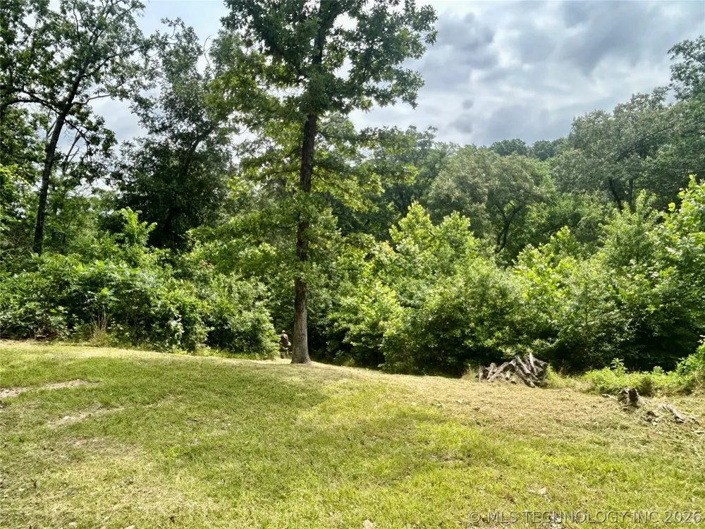 463501 E 820 ROAD Stilwell, OK 74960