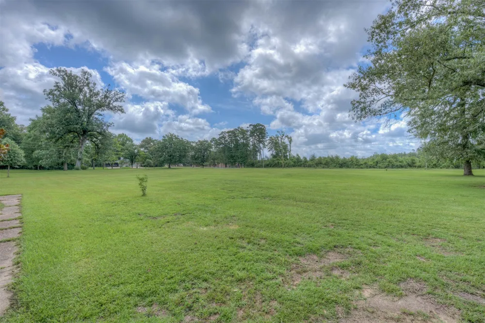 3065 Highway 155 Coushatta, LA 71019