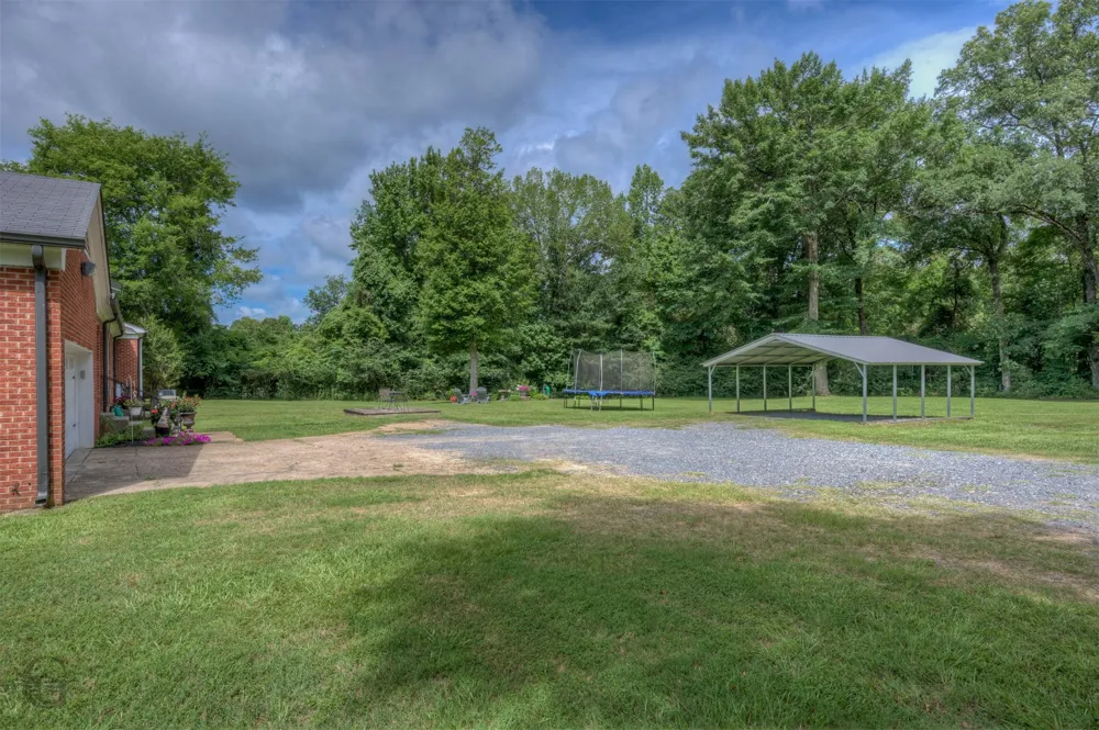 3065 Highway 155 Coushatta, LA 71019